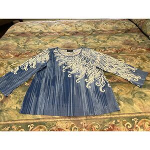 Bob Mackie Blue Patterned Top